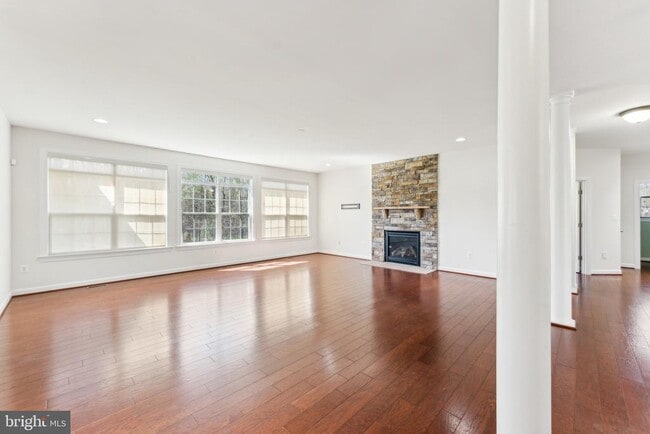 Building Photo - 22411 Conservancy Drive