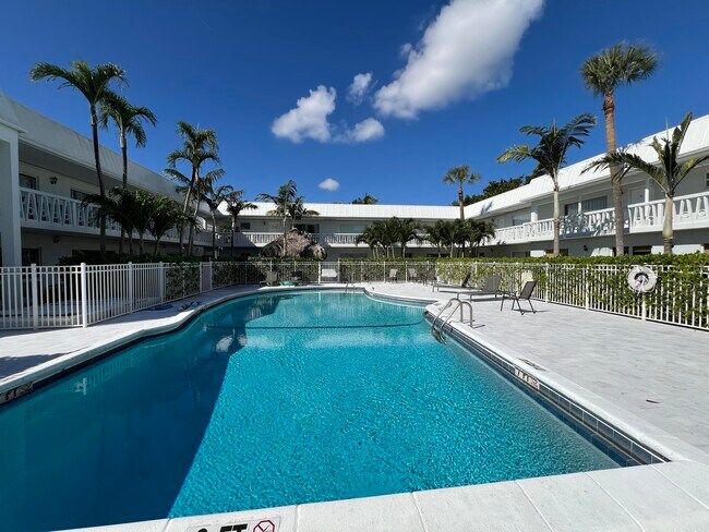 Building Photo - 6600 N Ocean Blvd