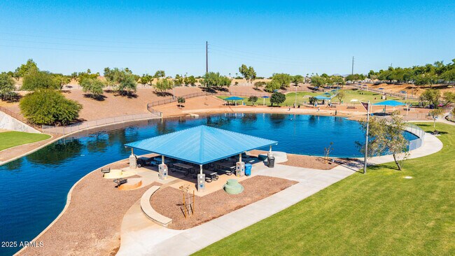 Building Photo - 1692 S Parkcrest Ct