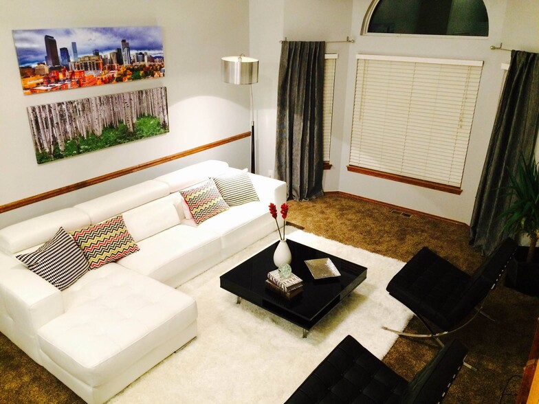 Building Photo - 4935 Granby Cir