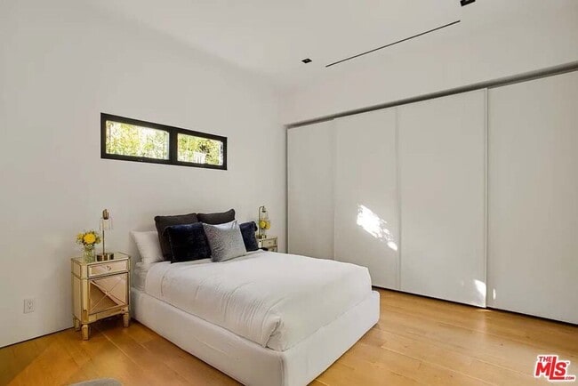 Building Photo - 1331 Belfast Dr