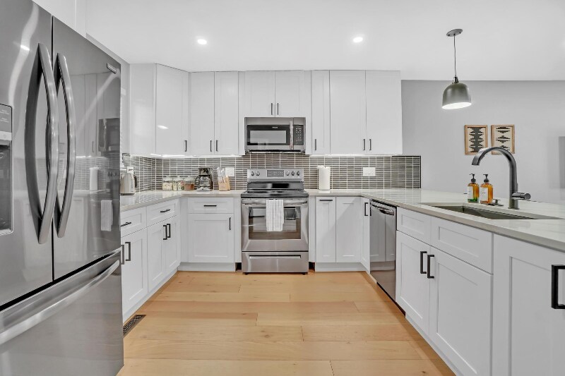 Building Photo - 4035 W 53rd Ave