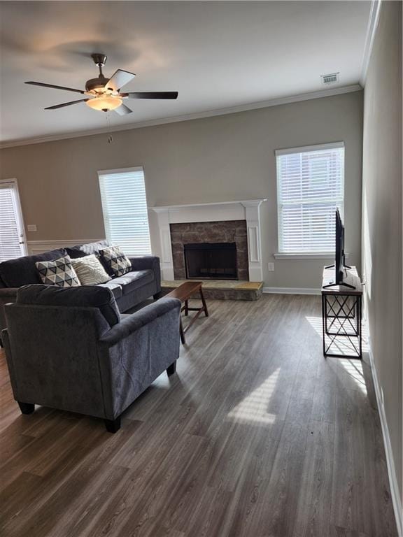 Building Photo - 332 Melody Ln