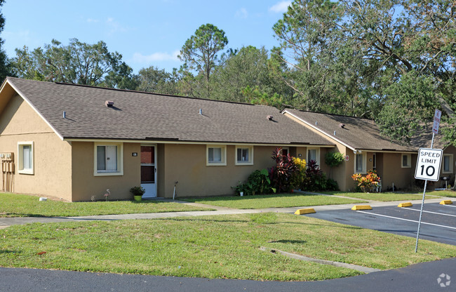 South Hiawassee Village - 38 N Hiawassee Rd Orlando FL 32835 ...