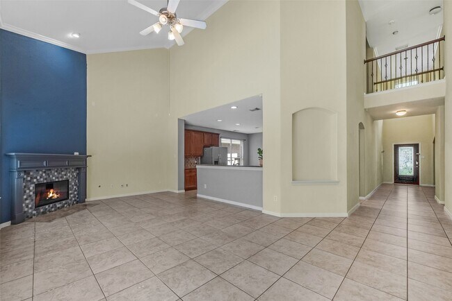 Building Photo - 7 Ebony Oaks Pl