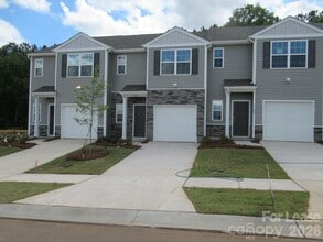 Building Photo - 3192 Ora Smith Rd