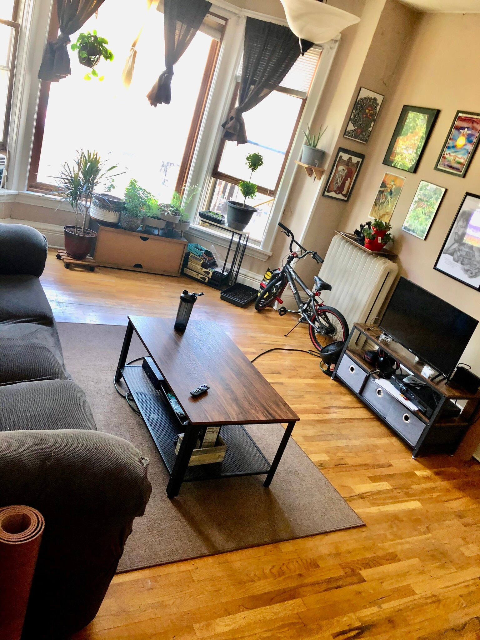 Building Photo - 419 State St