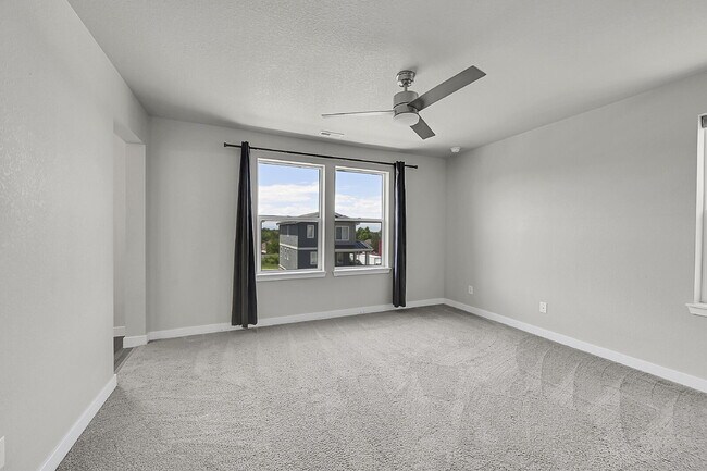 Building Photo - $2,775 - 3 Bed, 2.5 Bath Home in Aurora wi...