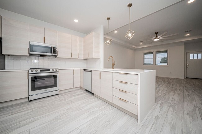 Building Photo - Please View 3D Virtual Walk-Through Before Scheduling a Showing