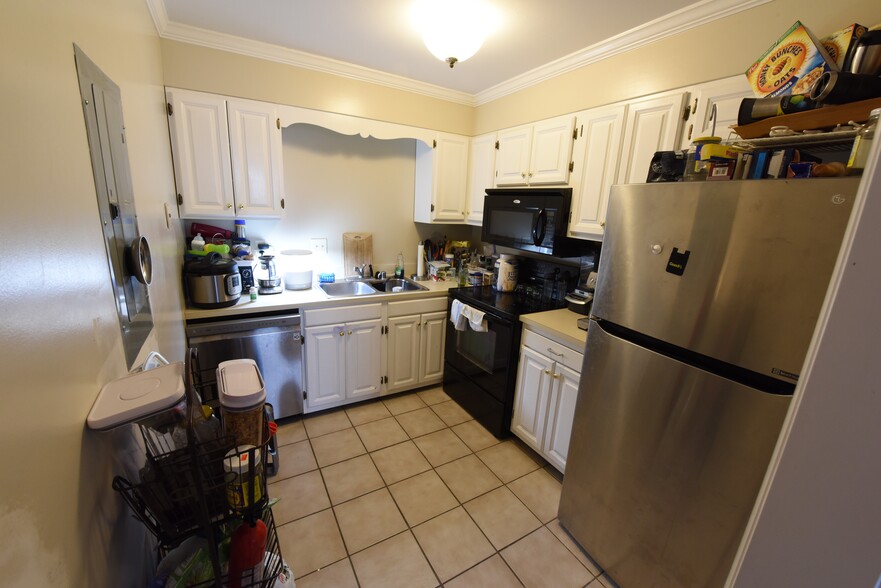 Building Photo - 55 Hanover Cir
