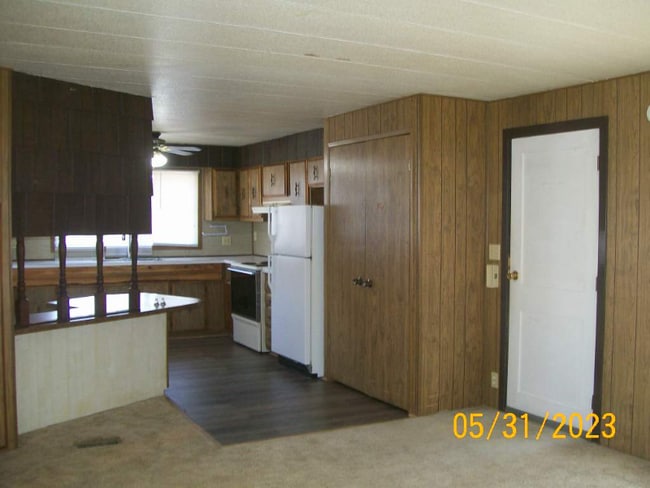Building Photo - 13 Travertine Ln