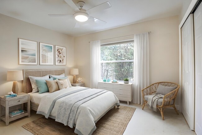 Building Photo - 6448 Blue Bay Cir