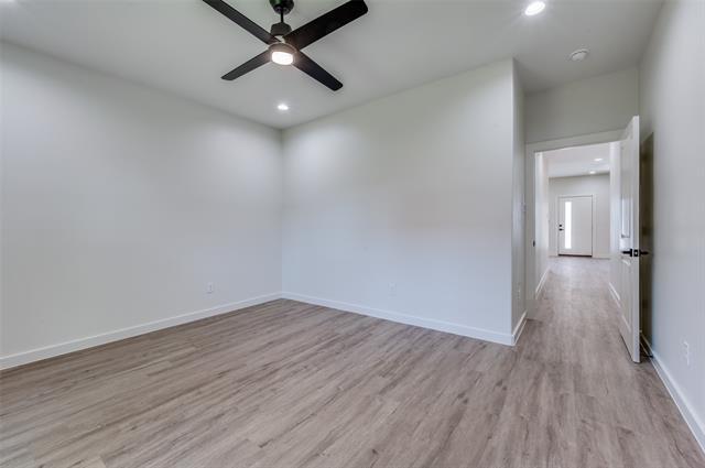 Building Photo - 3324 Navaro St