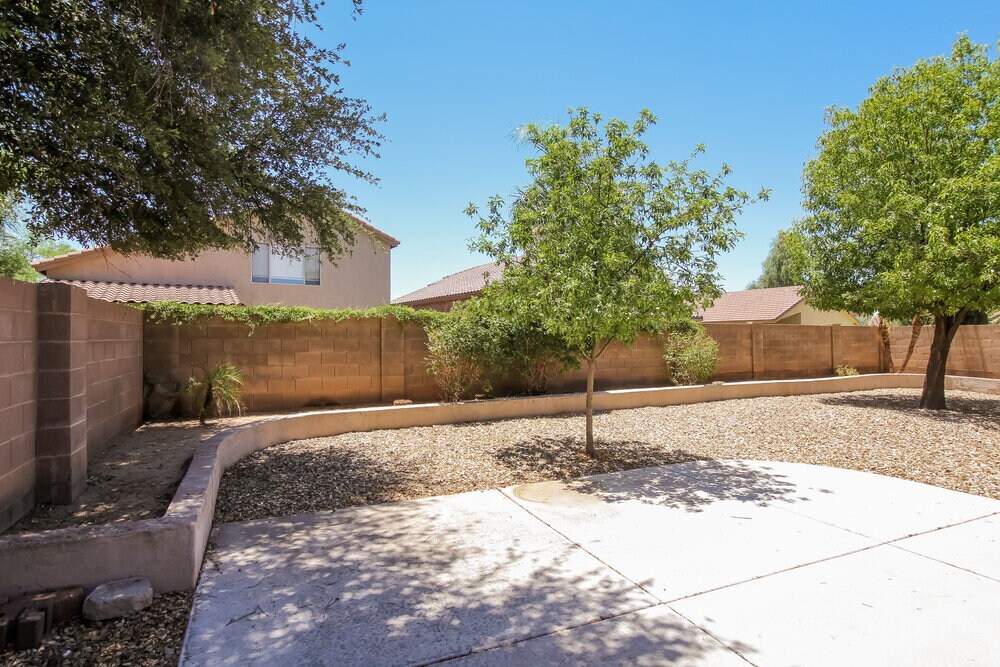 Building Photo - 3295 E San Angelo Ave