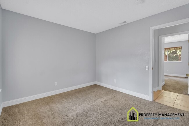 Building Photo - Remodeled 4-Bedroom w/  Large Backyard-AF