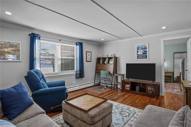 Building Photo - 70 Carroll Ave