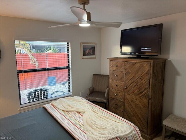 Building Photo - 27650 Imperial Shores Blvd