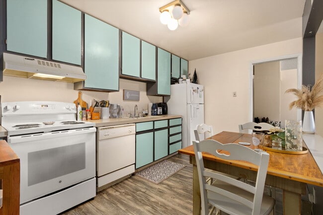 Building Photo - 1118 City Park Ave