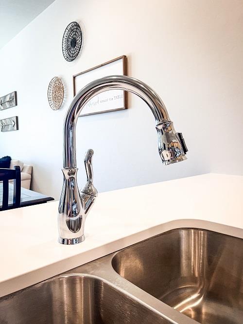 Building Photo - 222 McCullough St