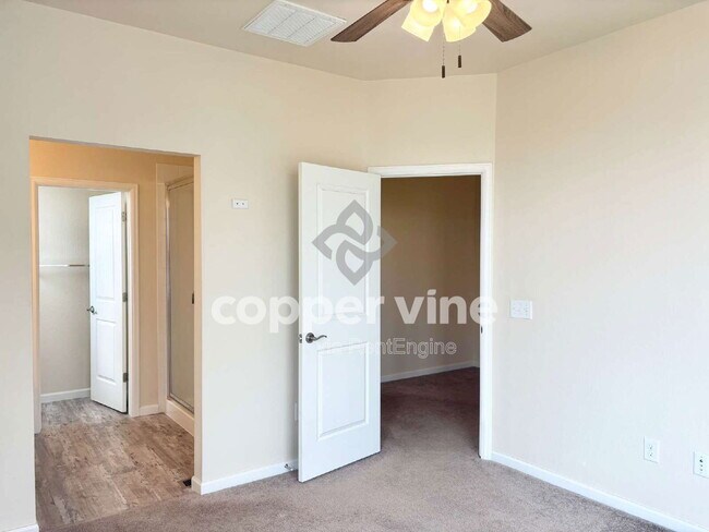 Building Photo - 19593 W 93rd Ln