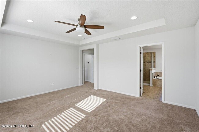 Building Photo - 102 Ann Scott Dr