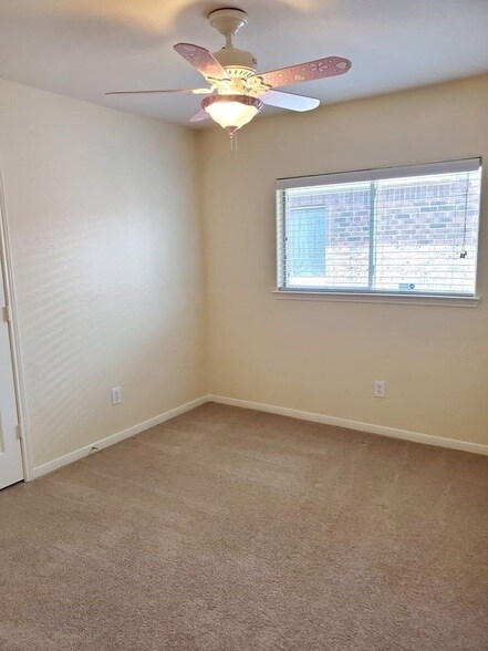 Building Photo - 19119 Mission Fort Ln