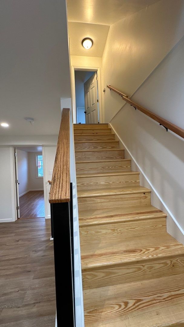 Building Photo - Spacious & Beautifully Updated 3BR Home with Extra Storage in Columbia