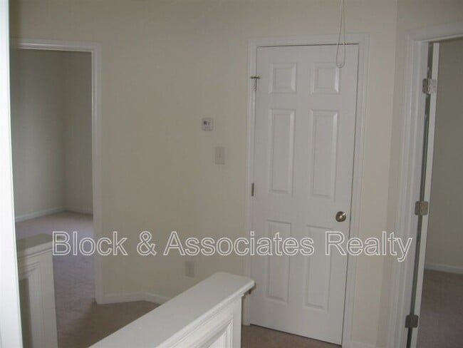 Building Photo - 1822 Eva Mae Dr