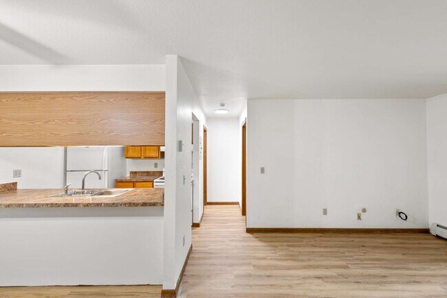 Interior Photo - York Hills II