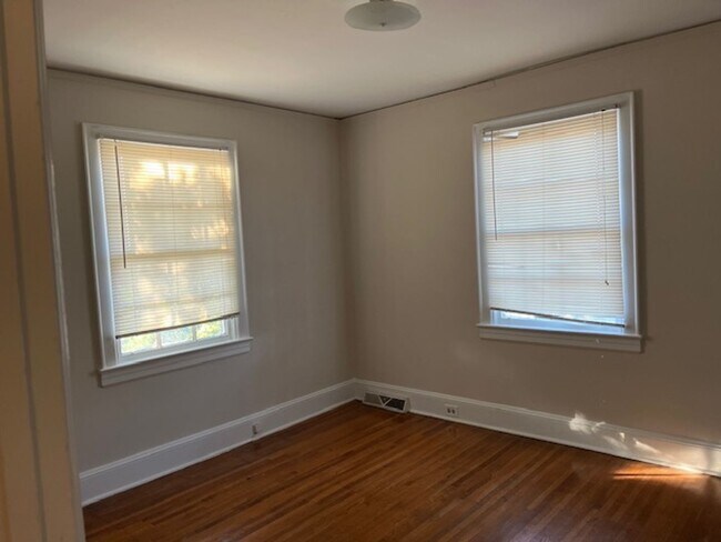 Building Photo - House in Plaza Midwood