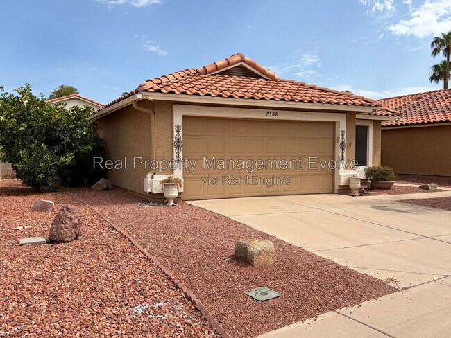 Building Photo - 7568 W Kerry Ln