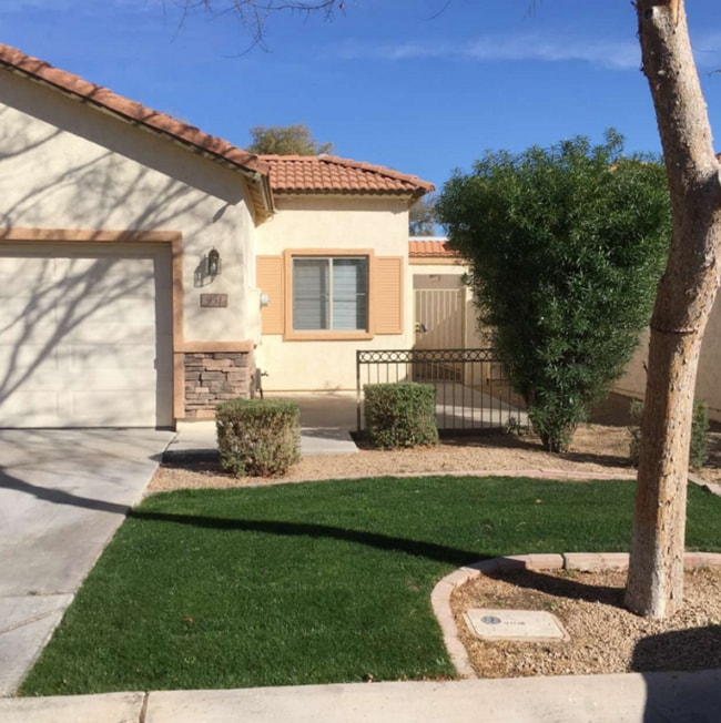 Building Photo - 951 S Tucana Ln