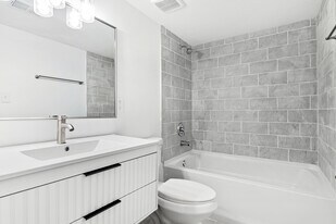Building Photo - 5582 Pershing Ave