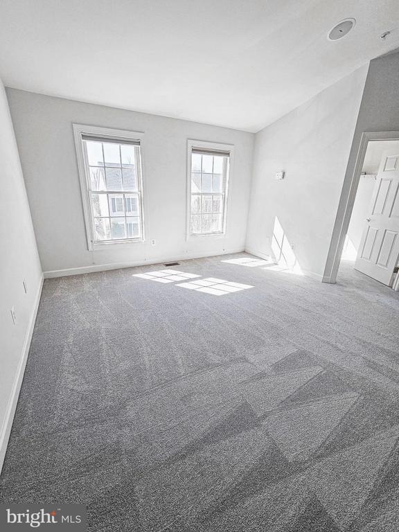 Building Photo - 13117 Tannery Ridge Dr