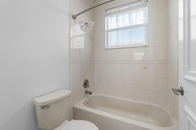 Building Photo - 6641 Conch Ct