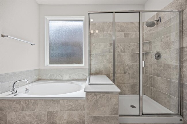 Building Photo - 187 Glass Mountains Wy