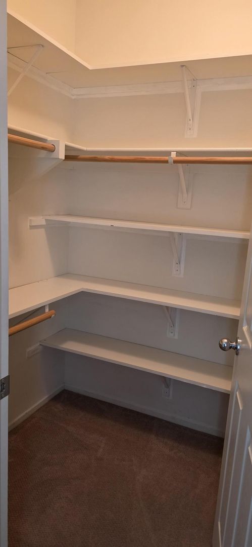 Building Photo - Beautiful Solar Home in Jurupa Valley Available Now!