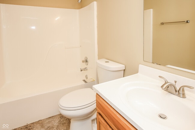 Building Photo - 10734 Snowdrop Way