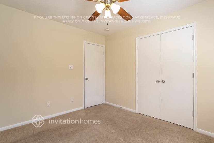 Building Photo - 10714 Estelle Cir