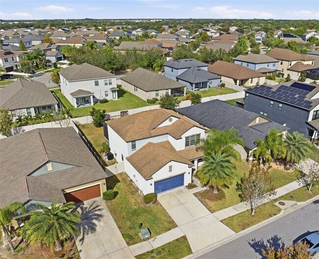 Building Photo - 11014 Little Blue Heron Dr