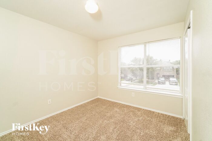 Building Photo - 6026 Ironmill Creek