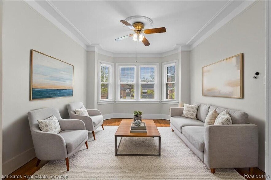 Building Photo - 981 Beaconsfield Ave