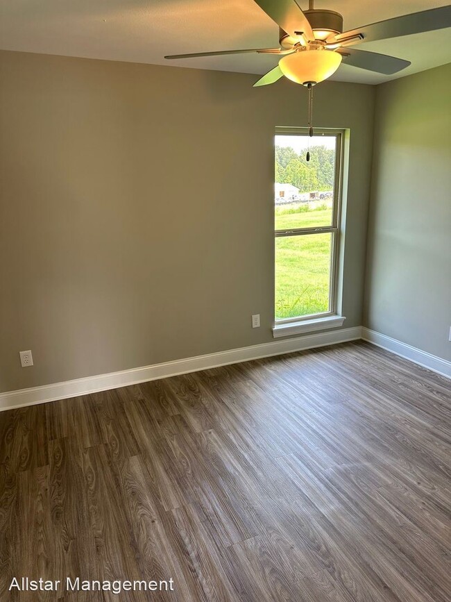 Building Photo - 4 br, 2 bath House - 112 Bailey Cove