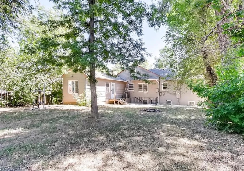 Building Photo - 623 S Grant Ave