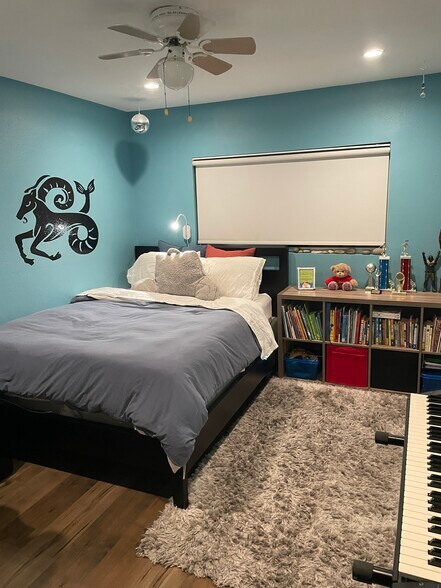 Building Photo - 19220 Index St