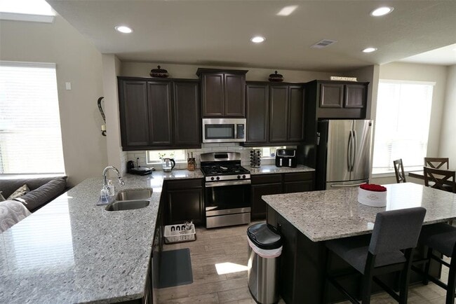Building Photo - 3101 Auburn Colony Ct