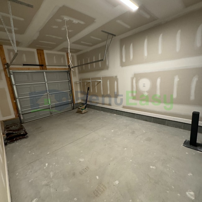 Building Photo - 2414 Trafton Pl