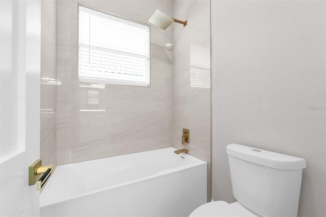 Building Photo - 14631 Heathermere Ln