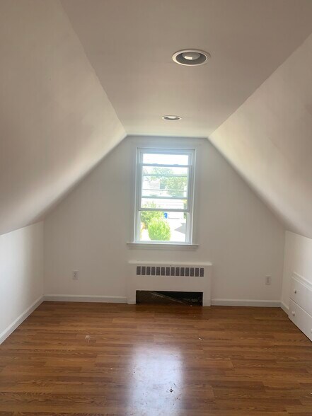 Building Photo - 135 N Bishop Ave