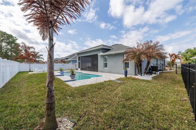 Building Photo - 3069 Borassus Dr